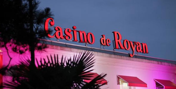 hôtel avec piscine proche du casino de Royan